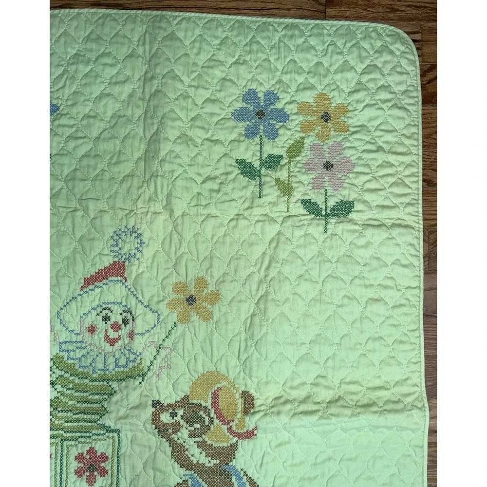 VTG Teddy Bear Jack In The Box Baby Crib Quilt Blanket Green Crossstitch 57